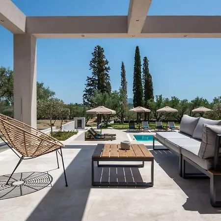 Villa Delight Luxury - Contemporary Elegance & Tranquility, By Zantewize Pandokrátor